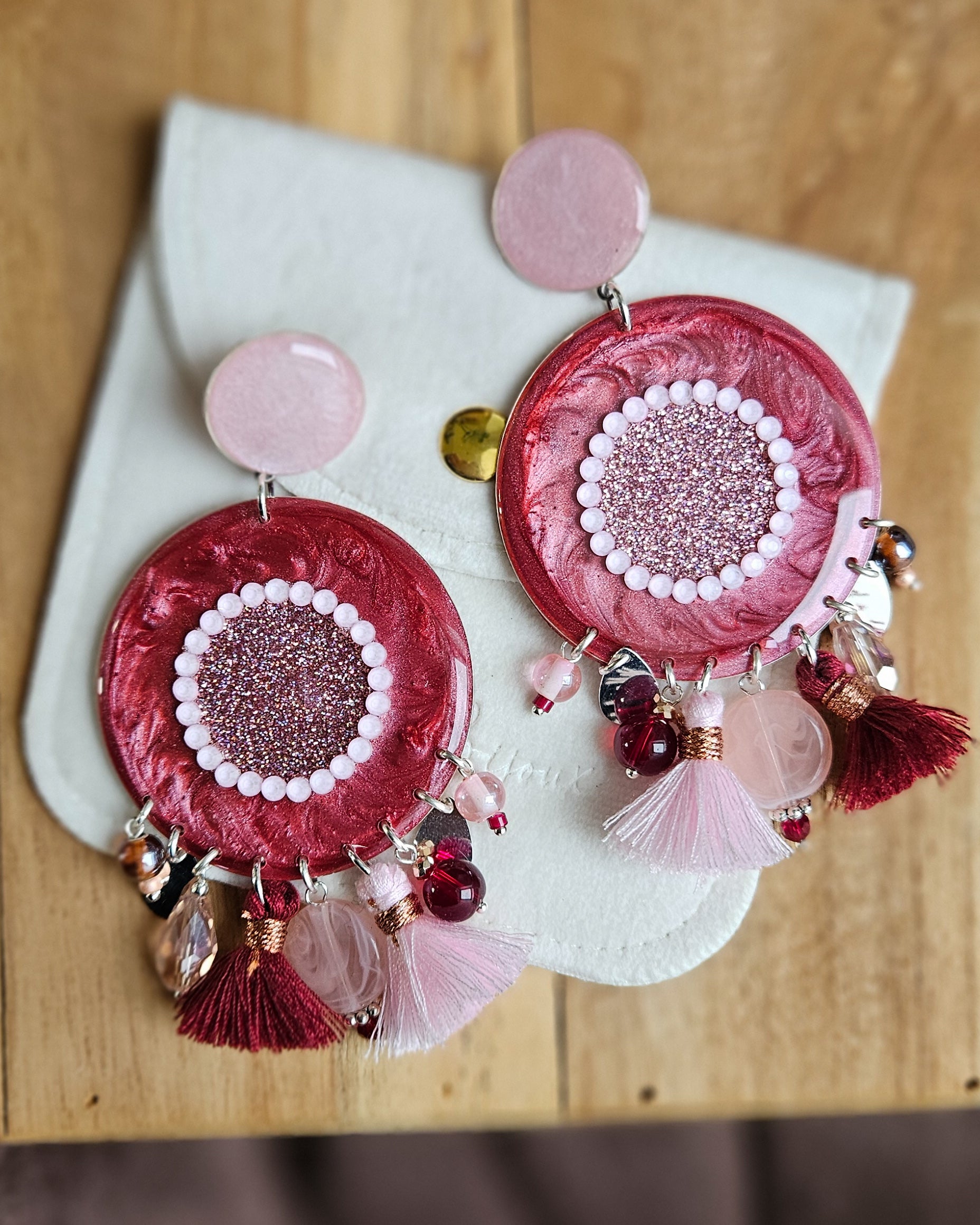 Boucle d'oreille lis de vin & rose