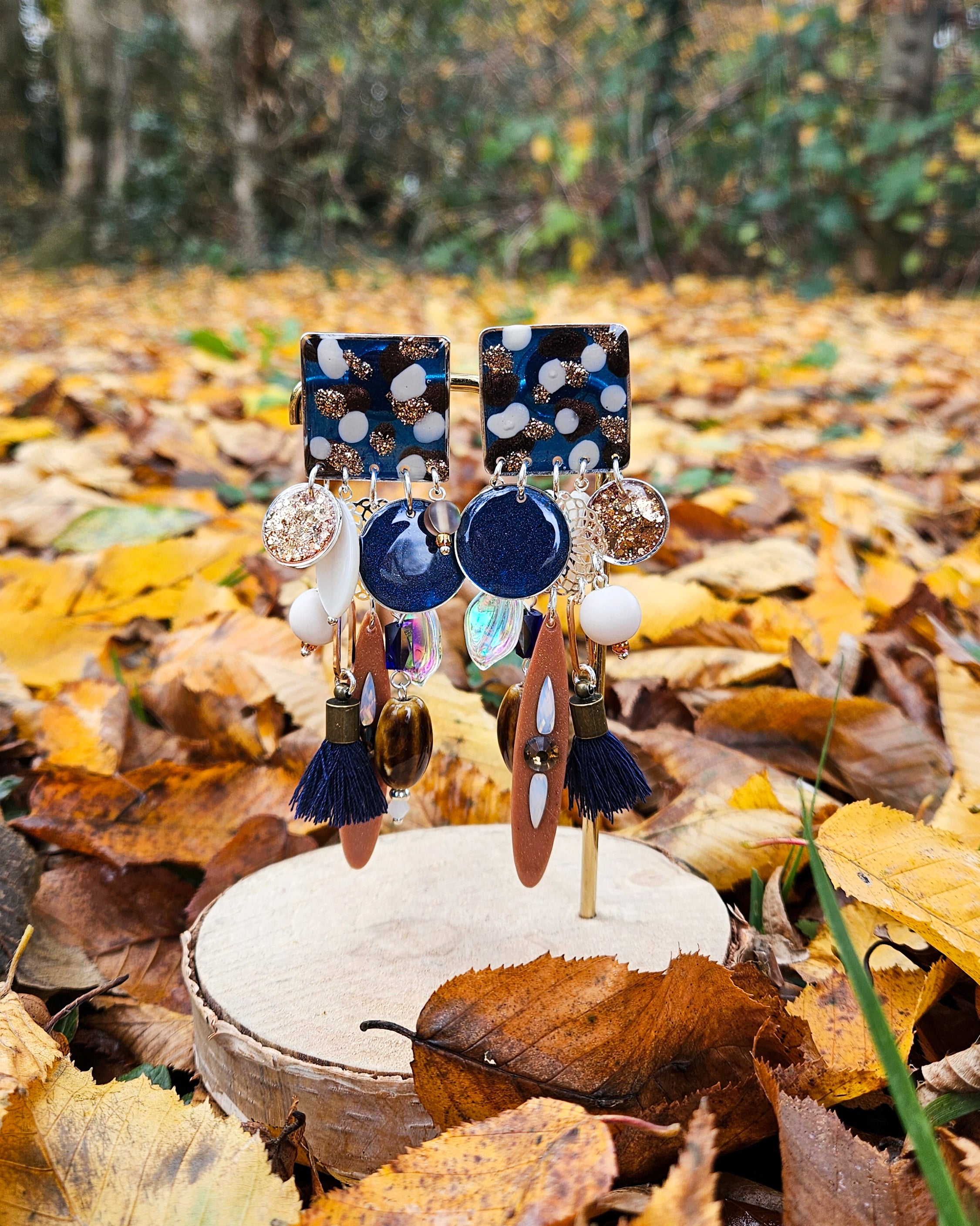 Boucle bleue, marron & lait