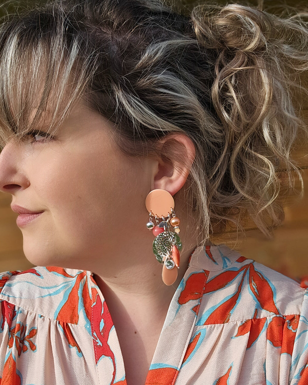 Boucle pampille corail