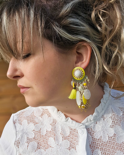 Boucle jaune soleil