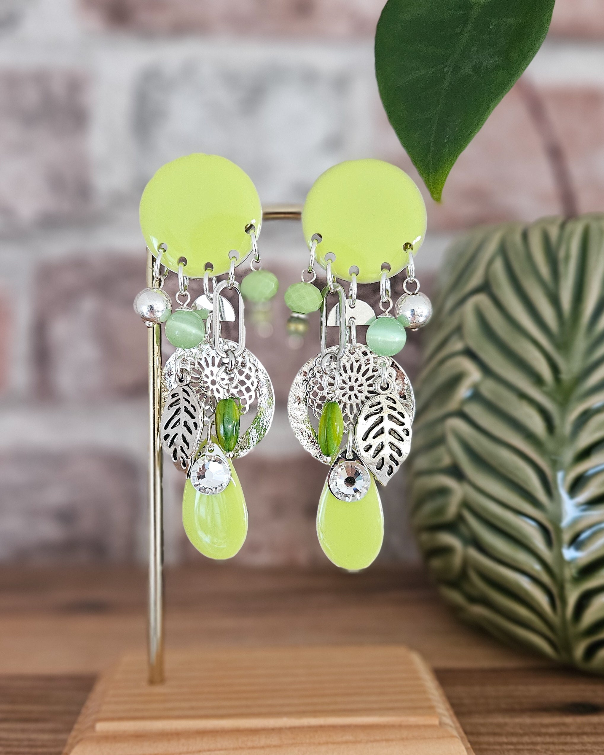 Boucle pampille vert anis