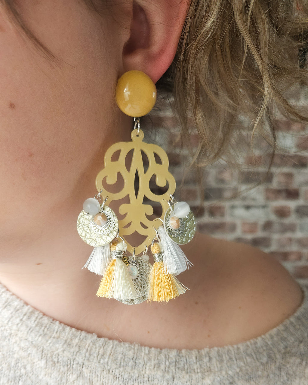 Boucle chandelier beurre|beige|blanc