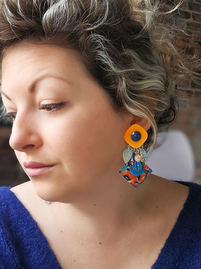Boucle moyenne orange, azur, coquelicot
