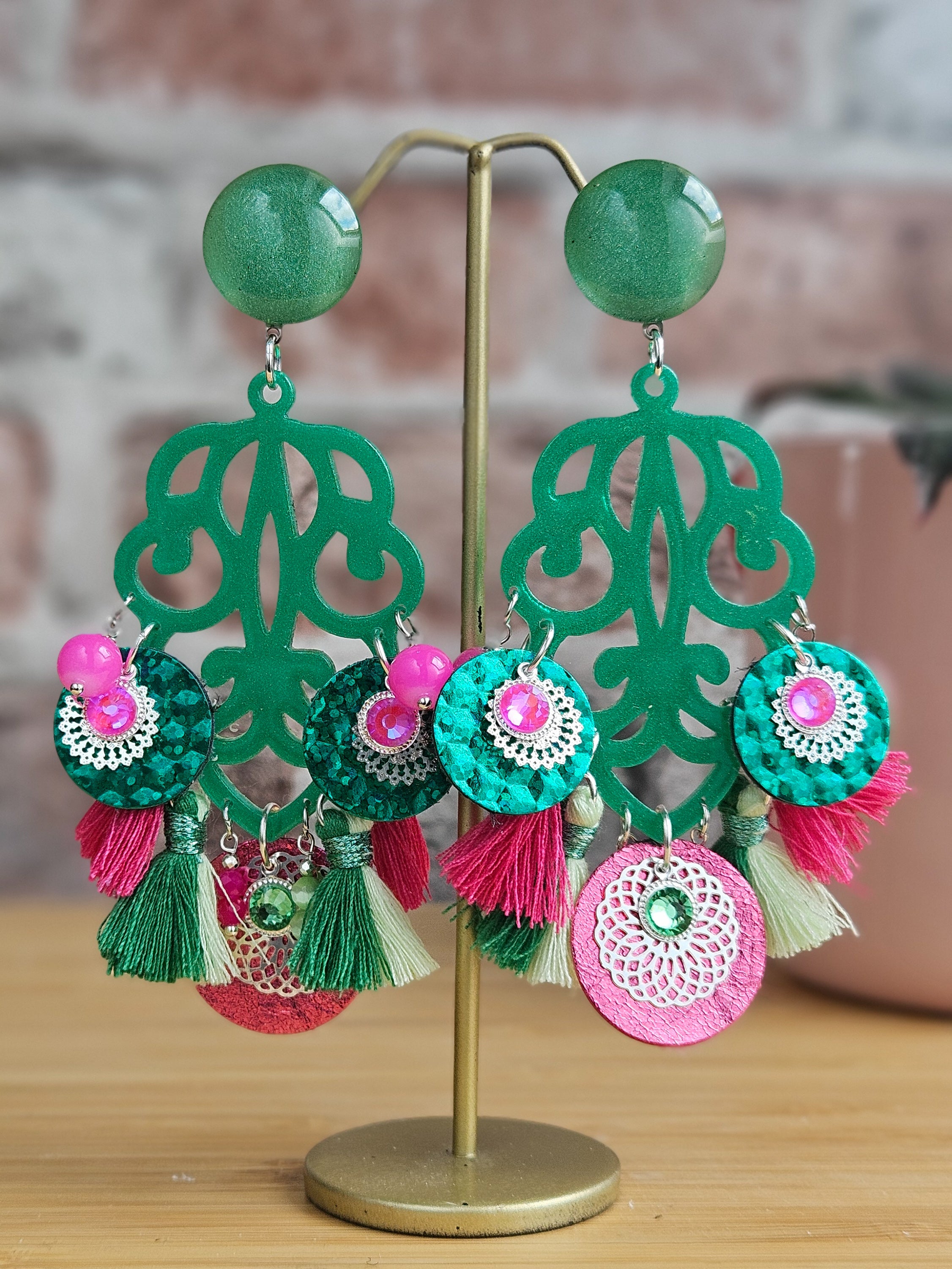 Boucle chandelier verte & fuchsia