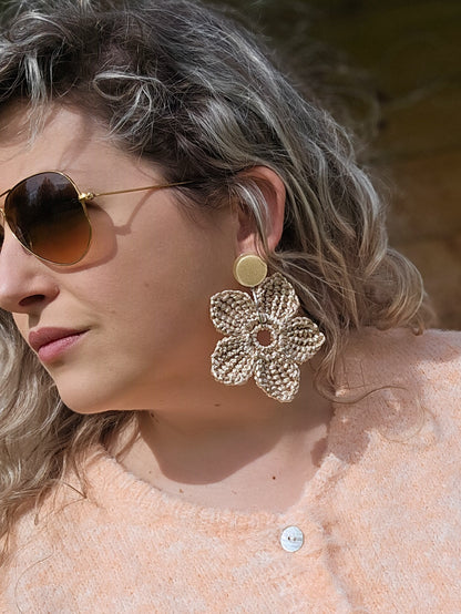 Boucle jasmin crochet beige doré (moyenne)