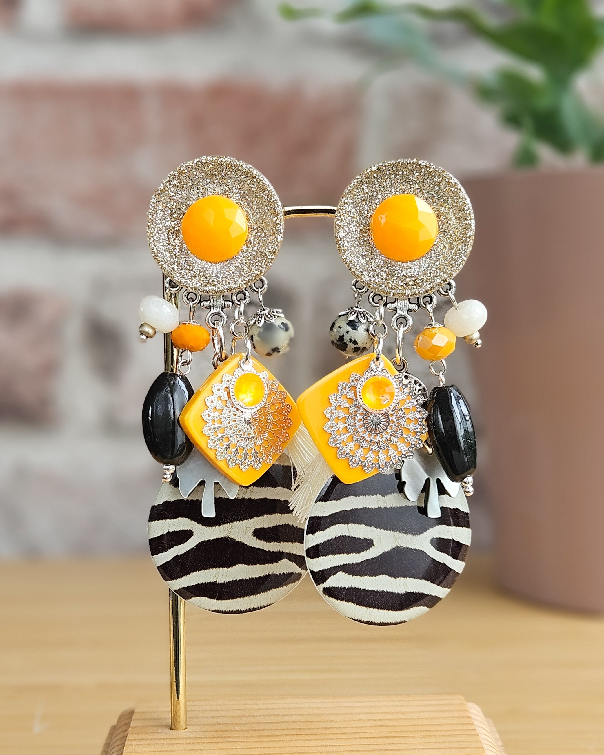 BO ivoire, noire & orange safran
