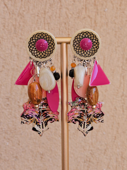 Boucle beige, fuchsia érable