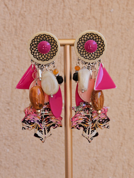 Boucle beige, fuchsia érable