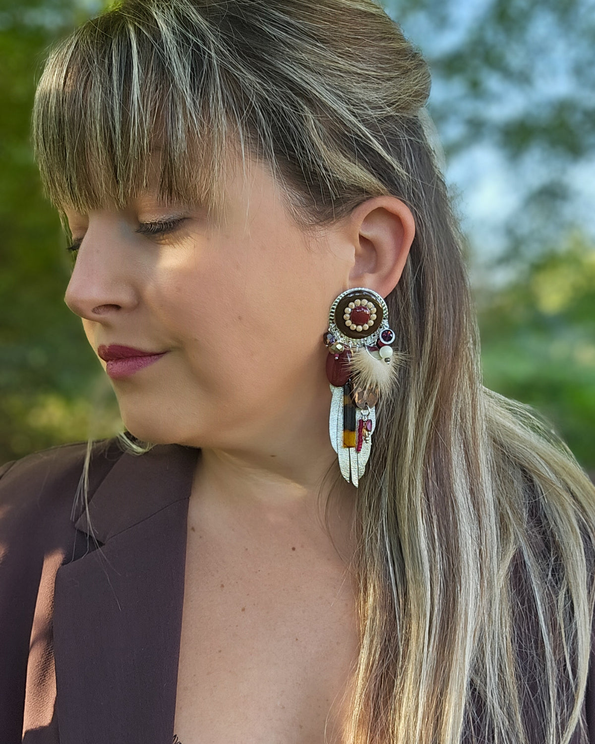 Boucle marron, bordeaux & sable