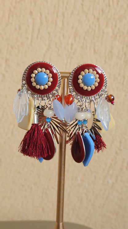 Boucle bordeaux, bleu et beige