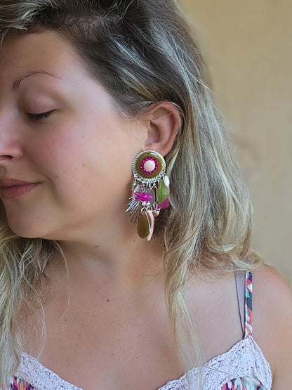 Boucle kaki, fuchsia et rose pâle